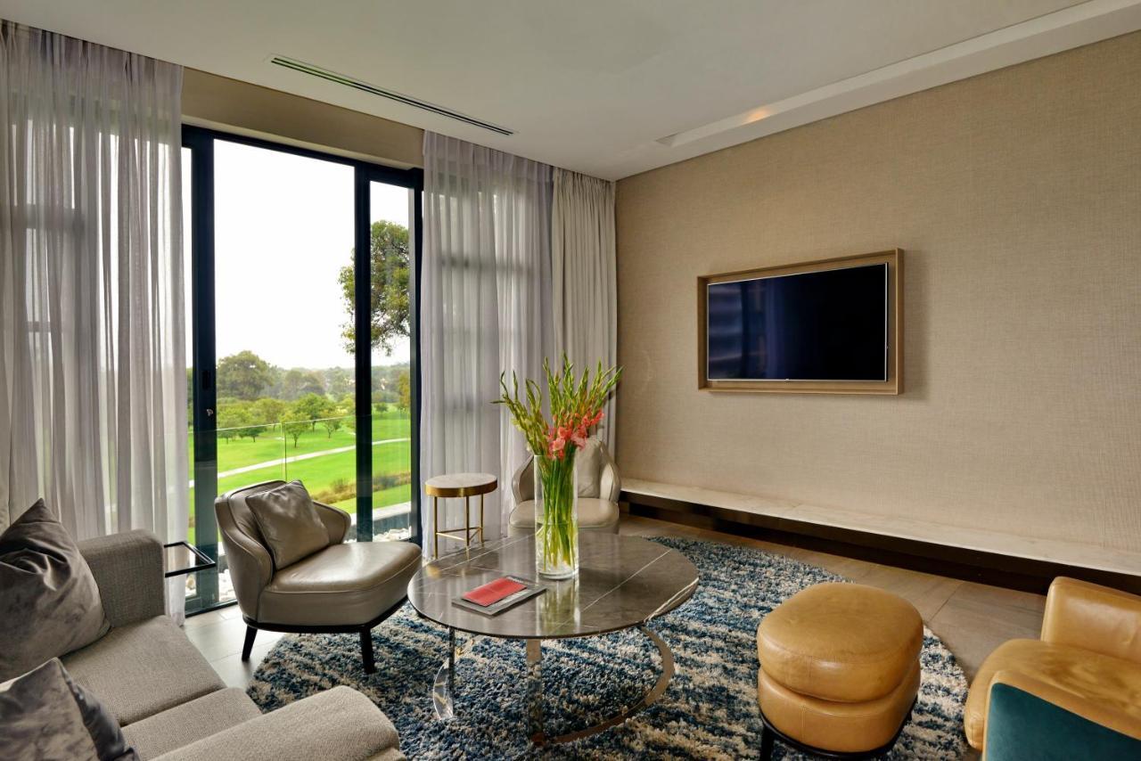 The Houghton Hotel, Spa, Wellness & Golf Johannesburg Bilik gambar Living room