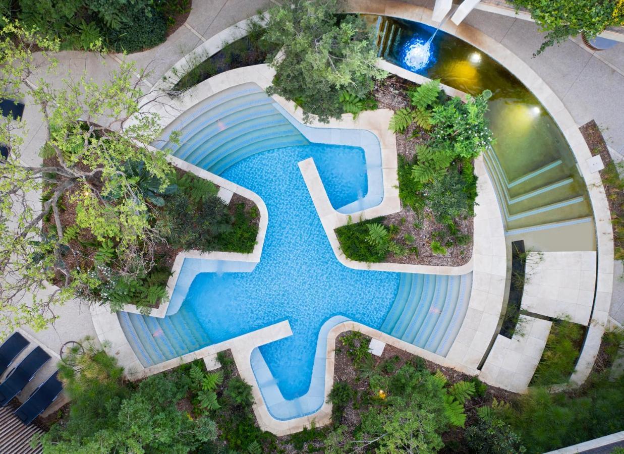 The Houghton Hotel, Spa, Wellness & Golf Johannesburg Luaran gambar The Star of Texas